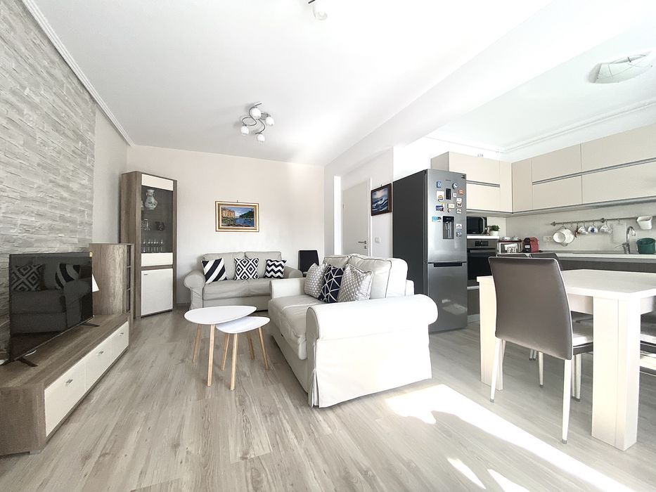 Apartament cu 2 camere de inchiriat