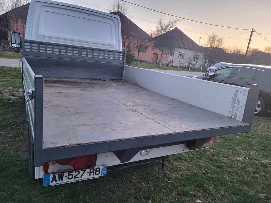 Vînd camionetă Mercedes Sprinter euro5.