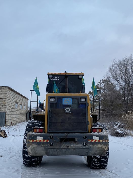 Услуги погрузчик.3куб 5тонник