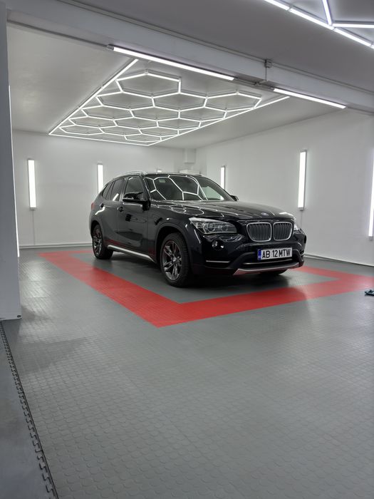 BMW X1 2012 — imagine 2