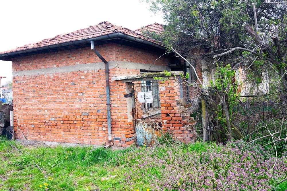 КЪЩА  област Ст. Загора, с. Даскал-Атанасово