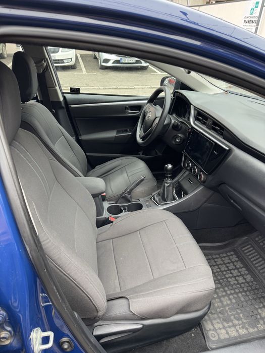 Vand Toyota Corolla 1,33  Dual VVT-i, benzina si GPL, 2017.