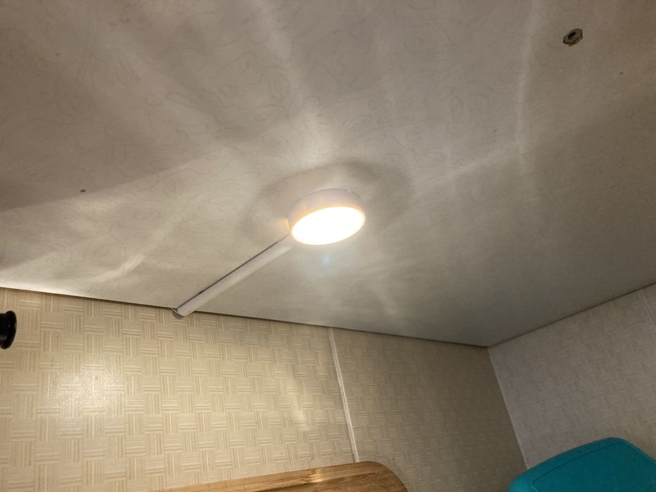 Lumina de blat bucatarie. Lumina corpuri suspemdate. Lumina blat IKEA