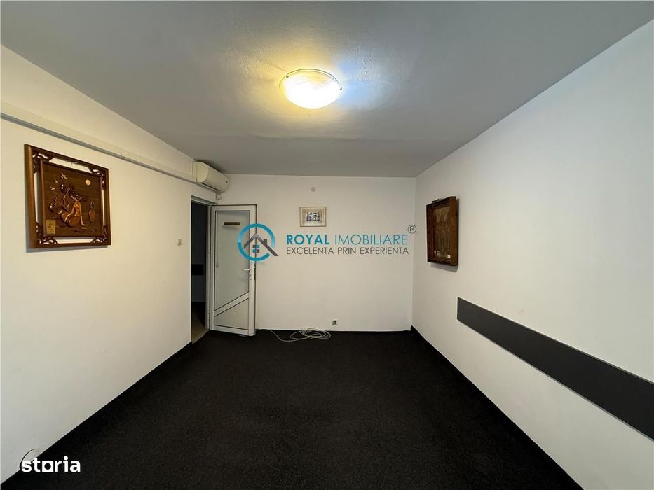 Royal Imobiliare - Vanzare Apartament zona Democratiei