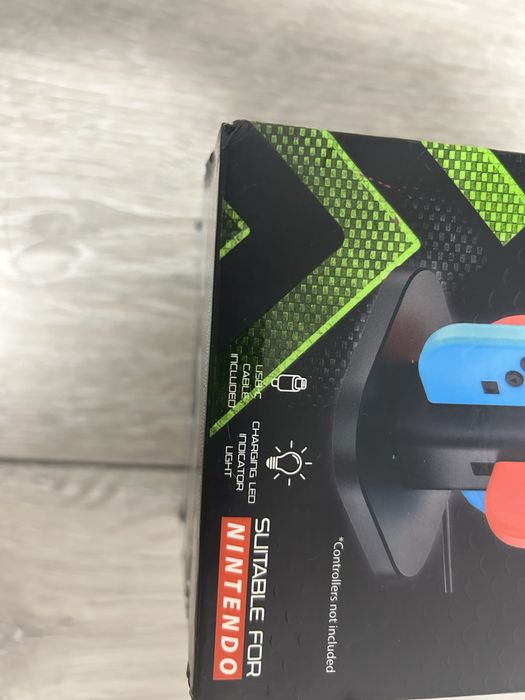 Stație de încărcare Battletron pentru Joy-Con-uri Nintendo Switch