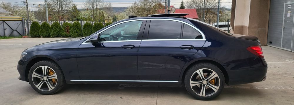 Mercedes benz  E class W 213