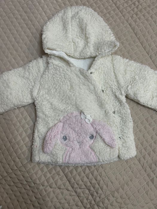 Продам ветровку на девочку