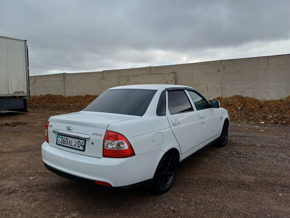 Продам приору 2013