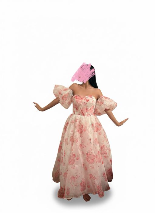 Пышное платье розовое