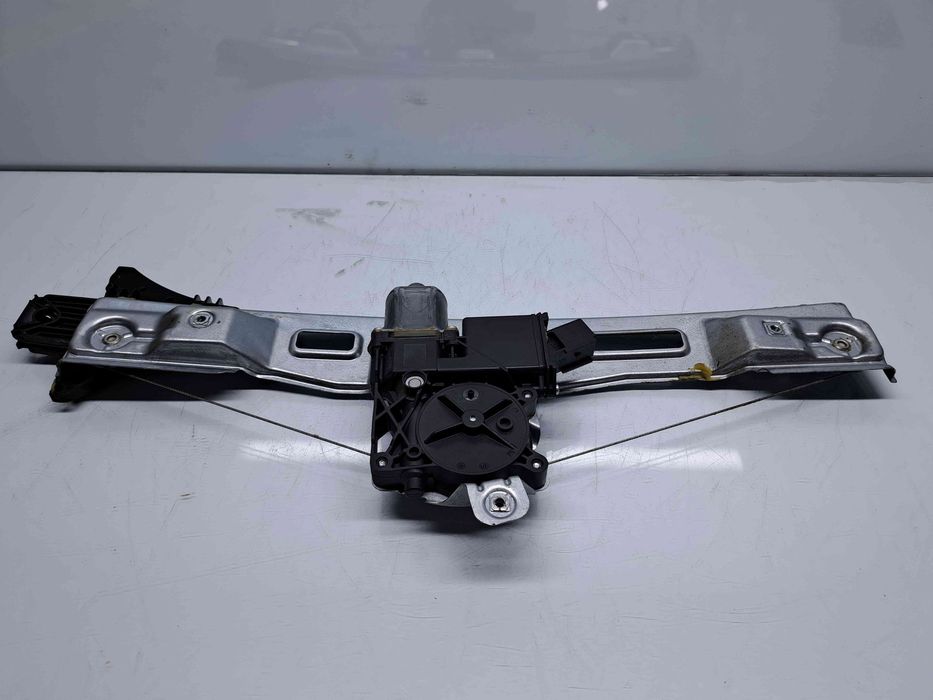 Macara electrica geam dreapta spate Opel Zafira C (E75) Combi [Fabr 20