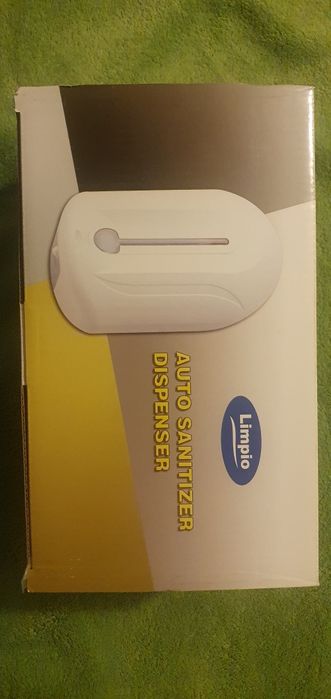 Dozator spun cu senzor