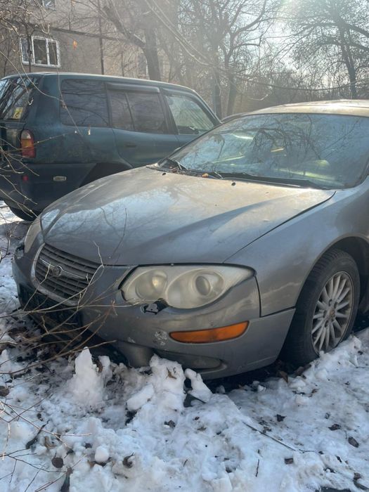 Крайслер 300м через нотариус или за наличку