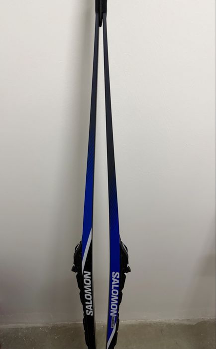 Продам коньковые лыжи Salomon RS 10