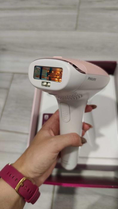 Фотоепилатор Philips Lumea Advanced SC1994/00