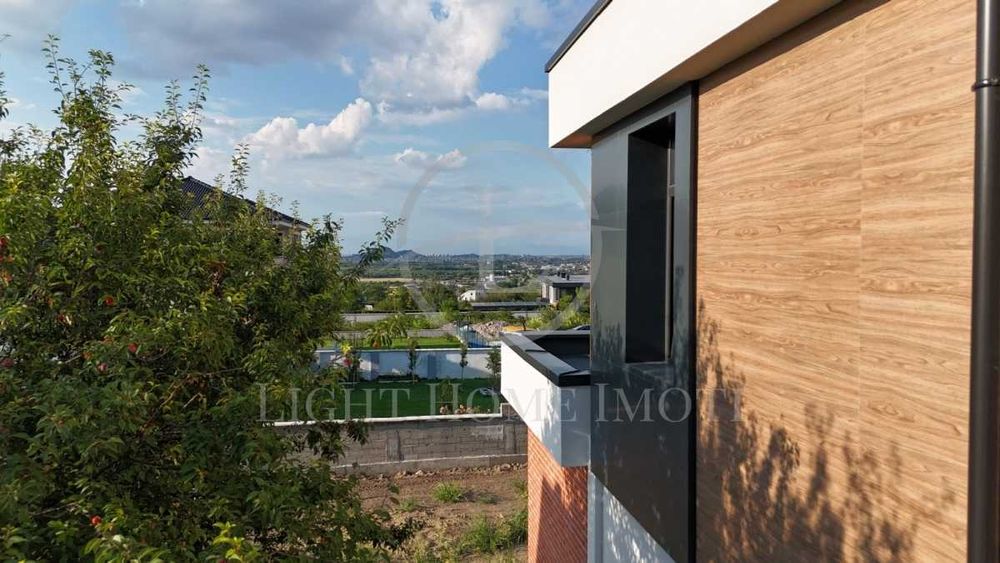 Продава се Къща в с. Марково, Област Пловдив - 260 кв.м за 746 €/кв.м - Снимка #3