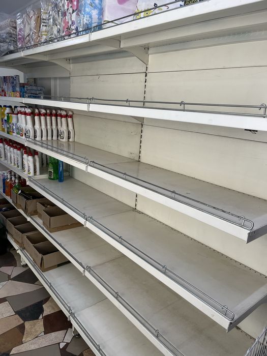 Торговые стеллажи
