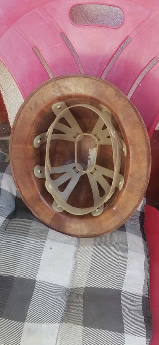 casca veche  in  stare  buna  pret 85 lei