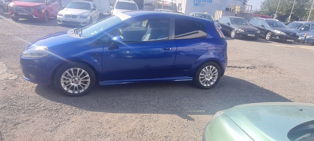 Фиат Гранде Пунто