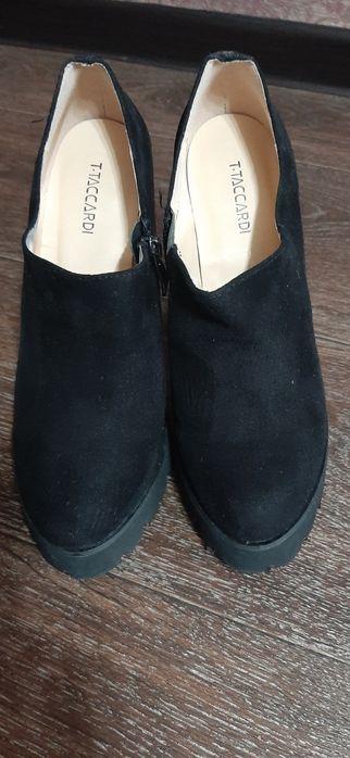 Продам суперские ботильоны