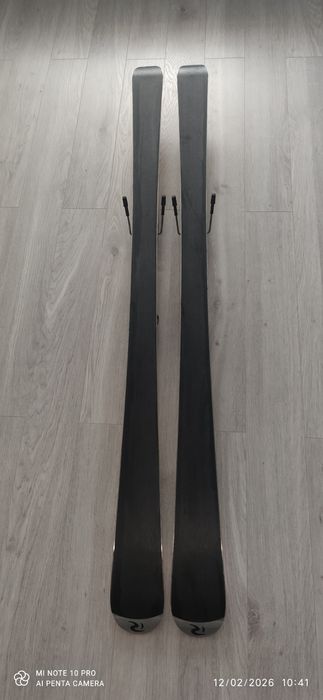 Set skiuri și clăpari Rossignol Saphir 300/Fischer MXC