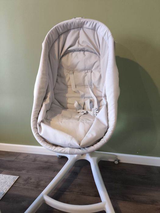 Продам люльку-стульчик Chicco, оригинал
