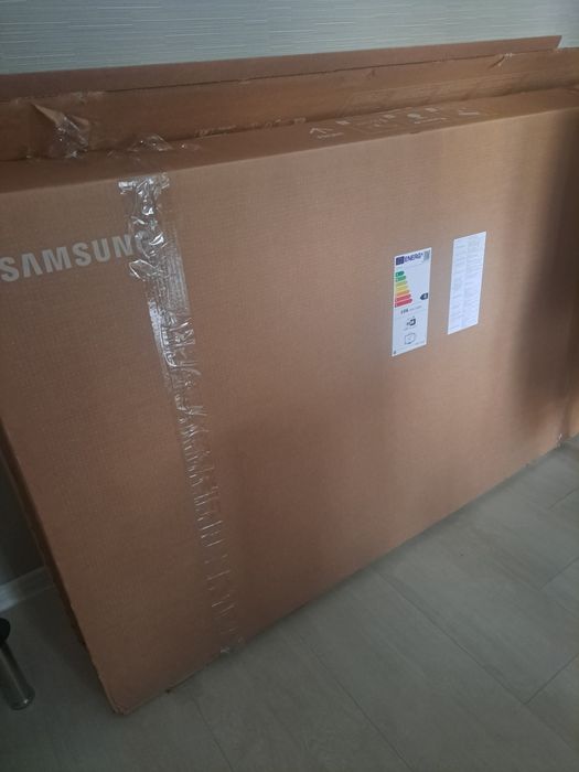 Самсунг 65 инча QLED
