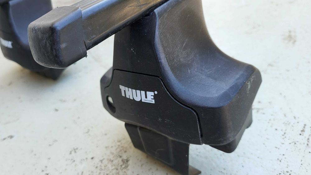 Bare portbagaj Auto Thule pentru Volkswagen Jetta modele 2008 - 2022