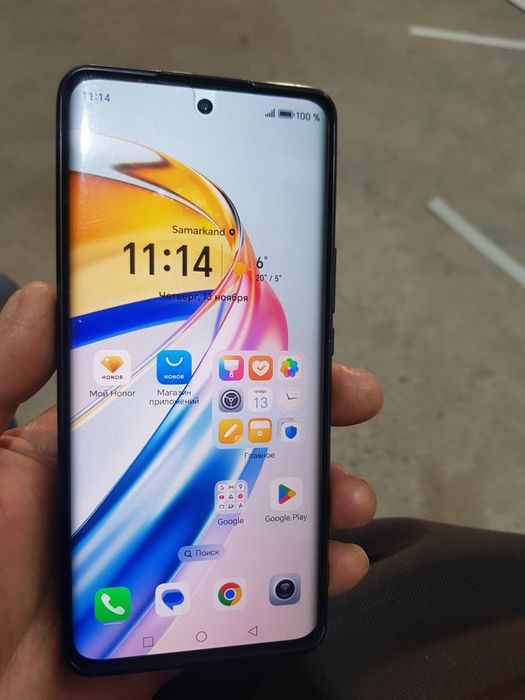 Продаётся телефон Honor 9b