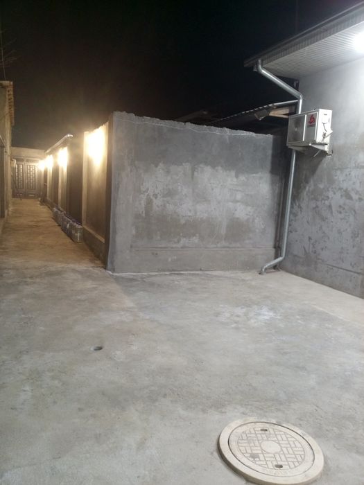 Toshmi postidan 5 km kirganda hovli sotiladi