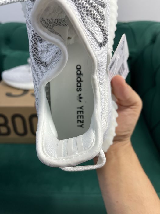 Adidasi Yeezy Boost 350 Full Box colectie noua