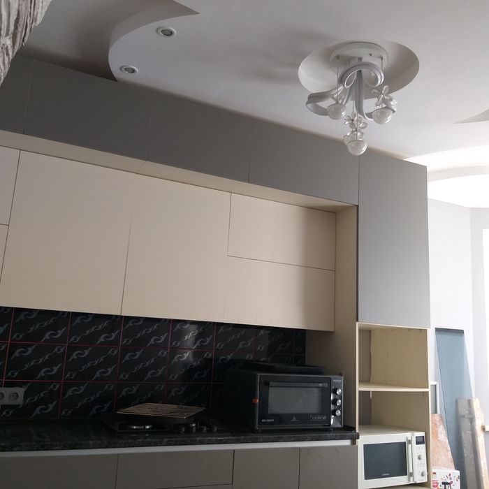 Аввал кишлогида уй сотилади