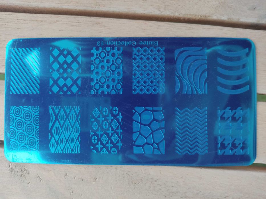 Плочки шаблон за печат на нокти