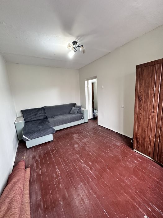 Сдам свою квартиру в центре чирчика без маклера