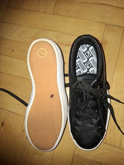 Дамски маратонки нови и обувани по веднъж