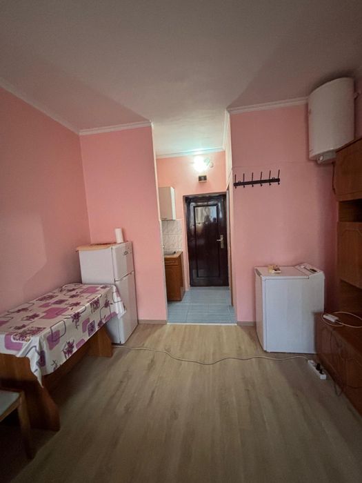 Inchiriez garsoniera