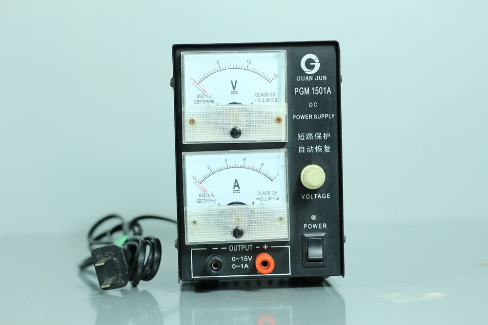 Блок питания 15в ( телефон ремонти учун)