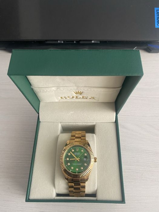 Мужские часы Rolex.