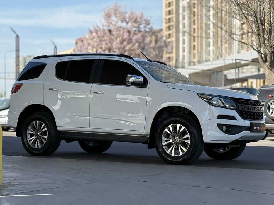Chevrolet Trailblazer в отличном состоянии