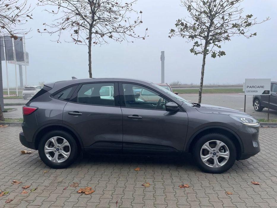 Ford Kuga Ford Kuga Titanium 2.5 Duratec FHEV 190 CP 4WD