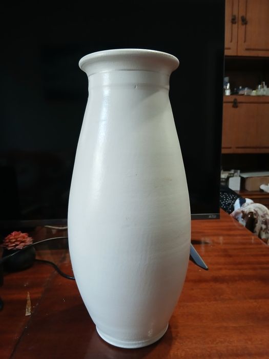 Продам  Ваза для цветов керамическая