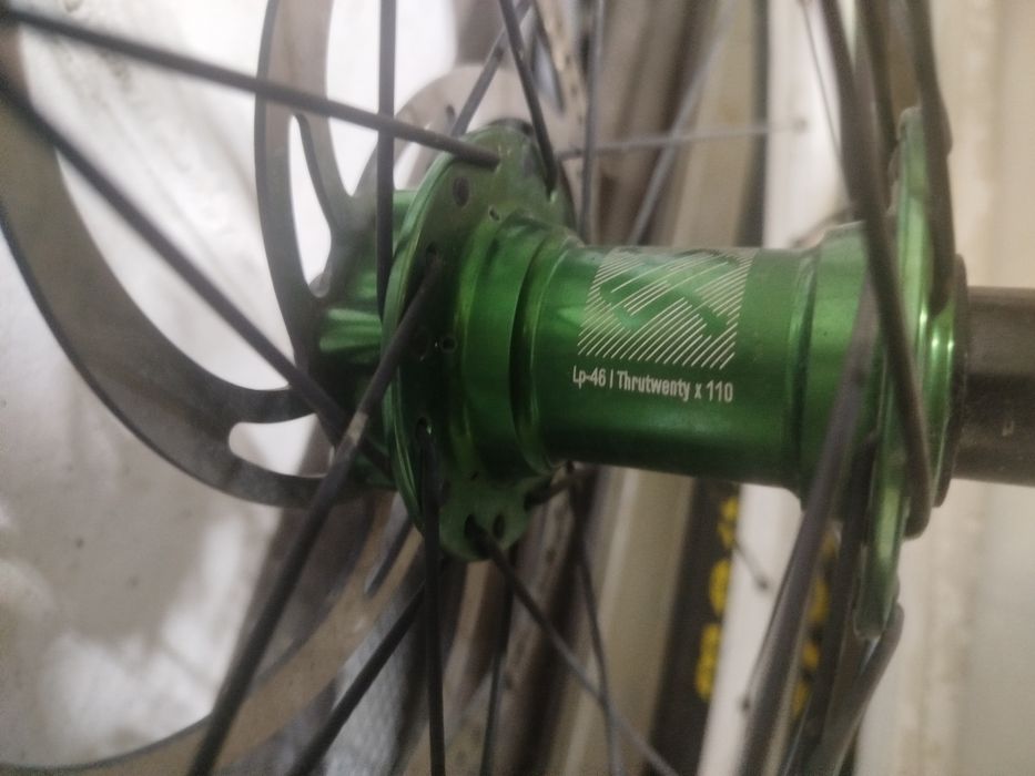Roată și ghidon mtb