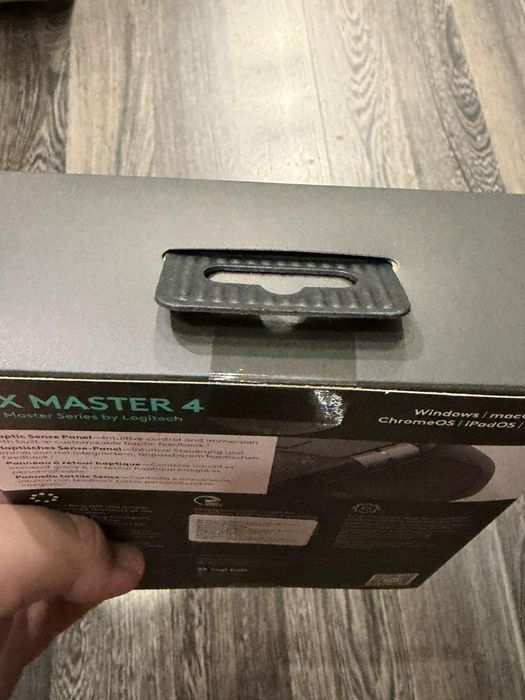 Logitech MX Master 4 - ЧИСТО НОВА !!!