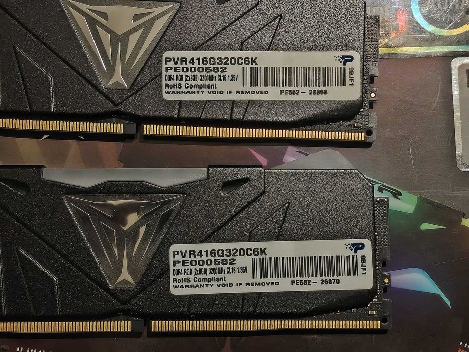 Рам памет Patriot Viper RGB Black 16GB (2x8GB) 3200Mhz DDR4 CL16