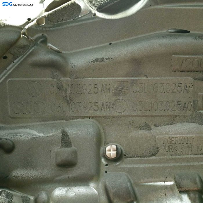 Capac Protectie Antifonare Motor Volkswagen Tiguan 2.0 TDI CBAA CBAB CBBA CBBB 2008 - 2011 Cod 03L103925AM [2679]