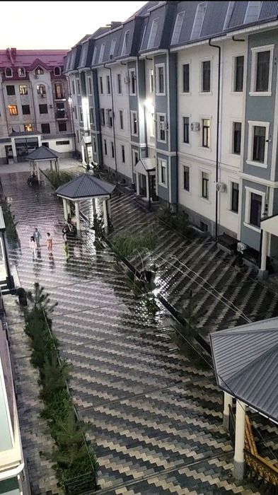 Замона тойхона ропарасида 160 кв 5 хона дуплекс   3-4 этаж сотилади