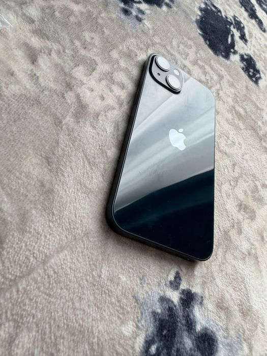 Apple Iphone 13 , Negru , Impecabil , Pentru piese , recarosare .