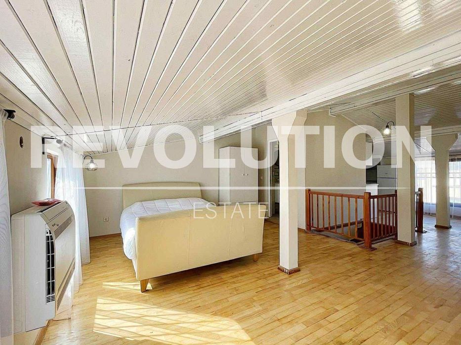 Дава се под наем Ателие в Варна, Център - 65 кв.м за 400 € - Снимка #5