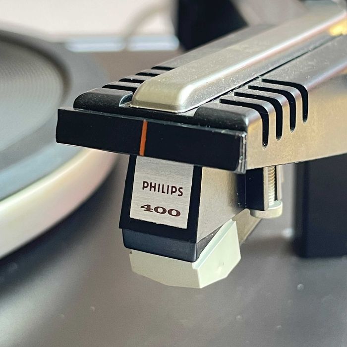 Грамофон Philips 22GA227/05 Made in Holland с оригинална доза Philips 400