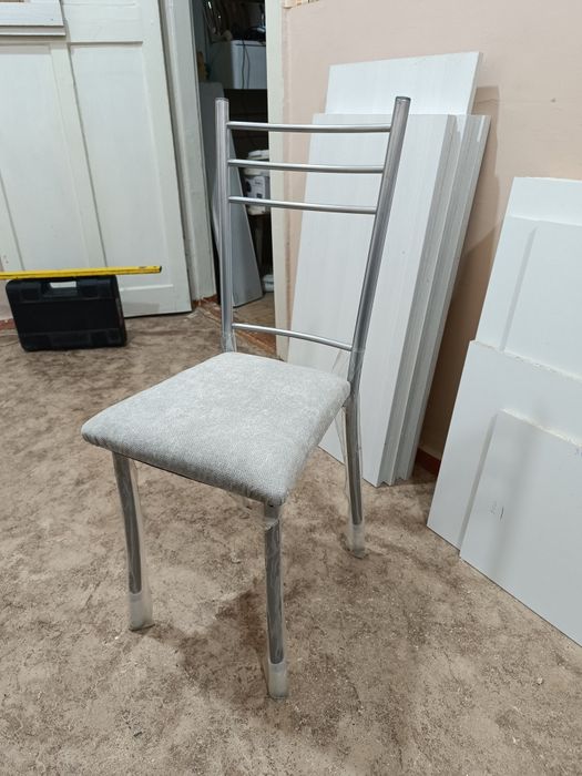 Кухонные стулья метолические