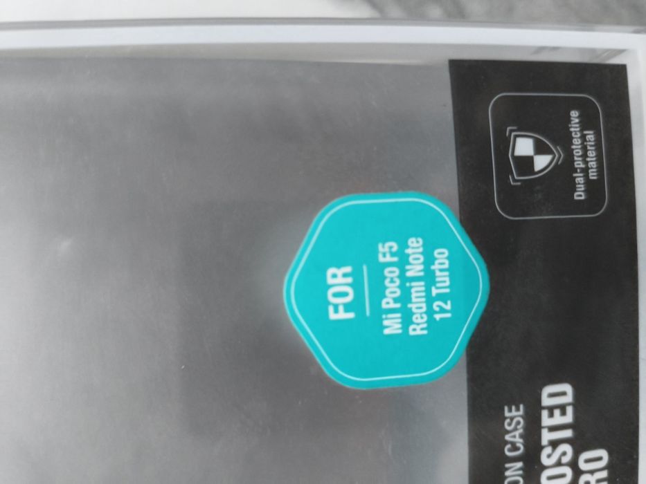 продам poco f5 чехол nillkin